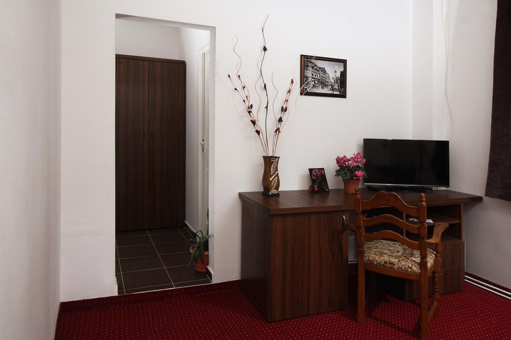 Pensiunea Floare De Colt Hotel Băile Herculane Eksteriør billede